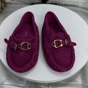 (S0) Ralph Lauren - Baby Suede Buckle Shoes
Berry/Fuchsia, Size 3